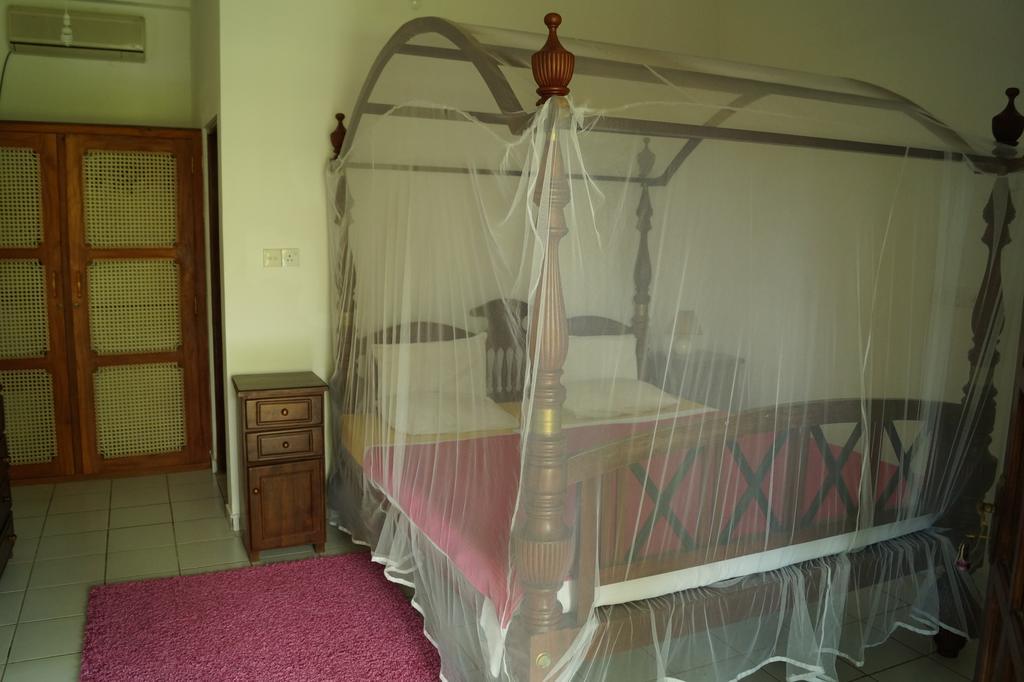 Gastehaus Isabella Hotel Beruwala Room photo